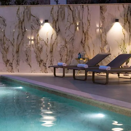 Villa Nina I - Apartments With Pool Near The Sea Rabac